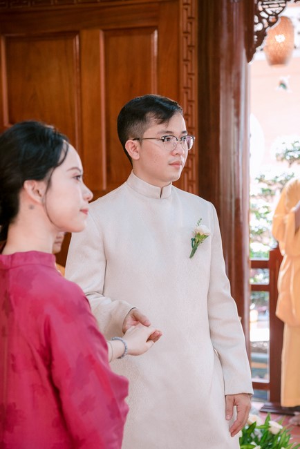 Wedding Ceremony at the pagoda