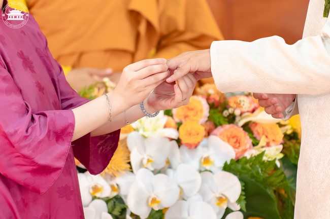 Wedding Ceremony at the pagoda