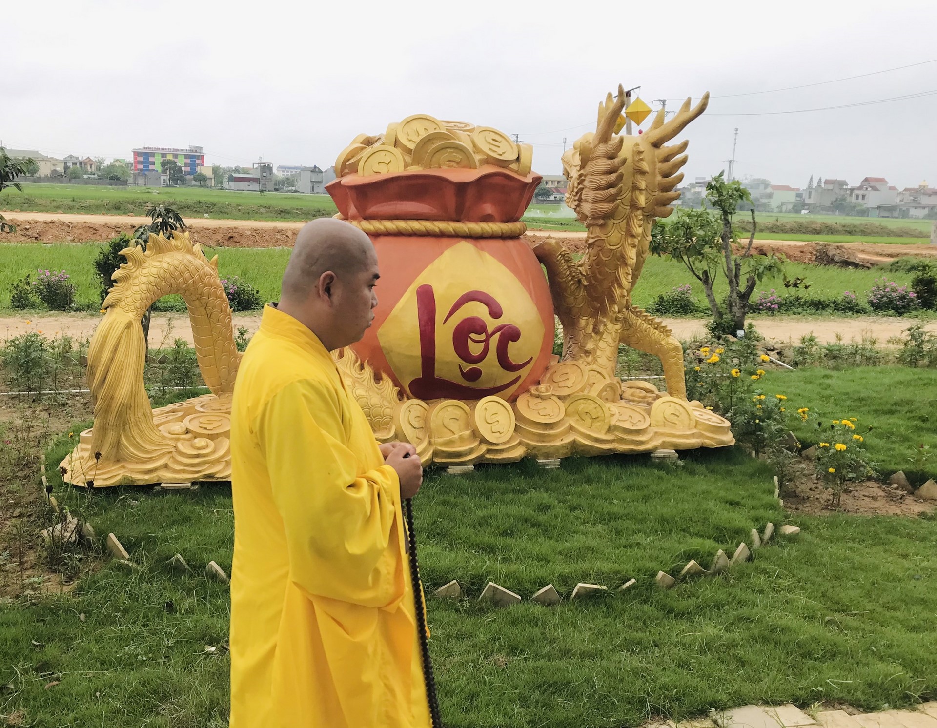 The 22nd Retreat “Learning the Practice as the Buddha Teachings” and a repentance ceremony at Dong Cao Pagoda, Thanh Hoa