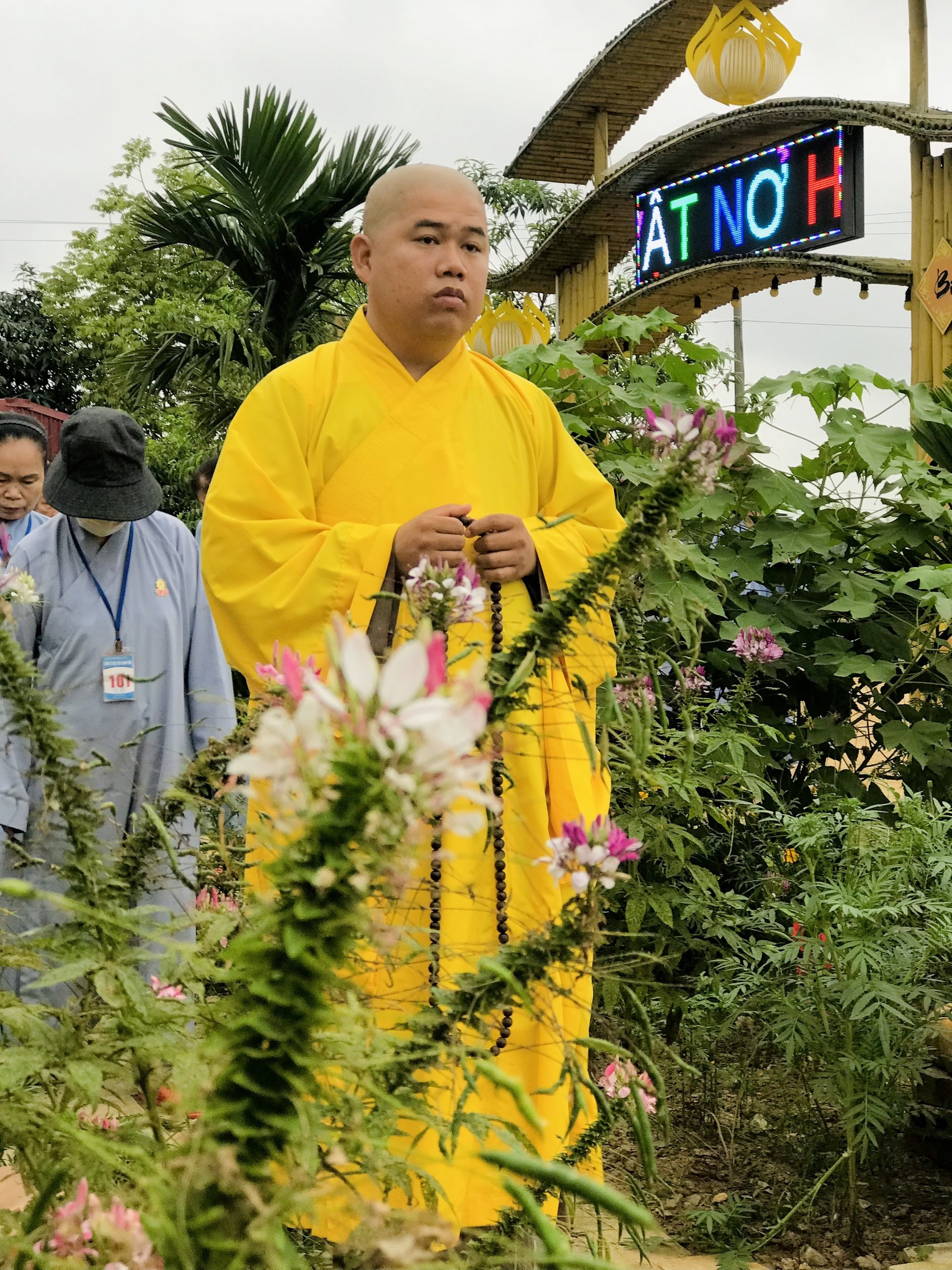 The 22nd Retreat “Learning the Practice as the Buddha Teachings” and a repentance ceremony at Dong Cao Pagoda, Thanh Hoa