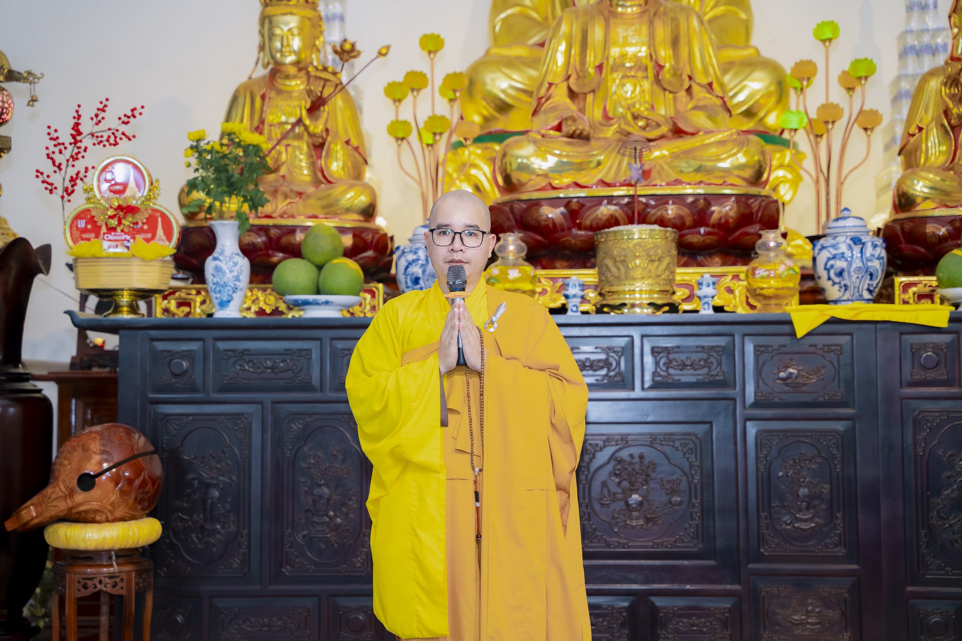 The 22nd Retreat “Learning the Practice as the Buddha Teachings” and a repentance ceremony at Dong Cao Pagoda, Thanh Hoa