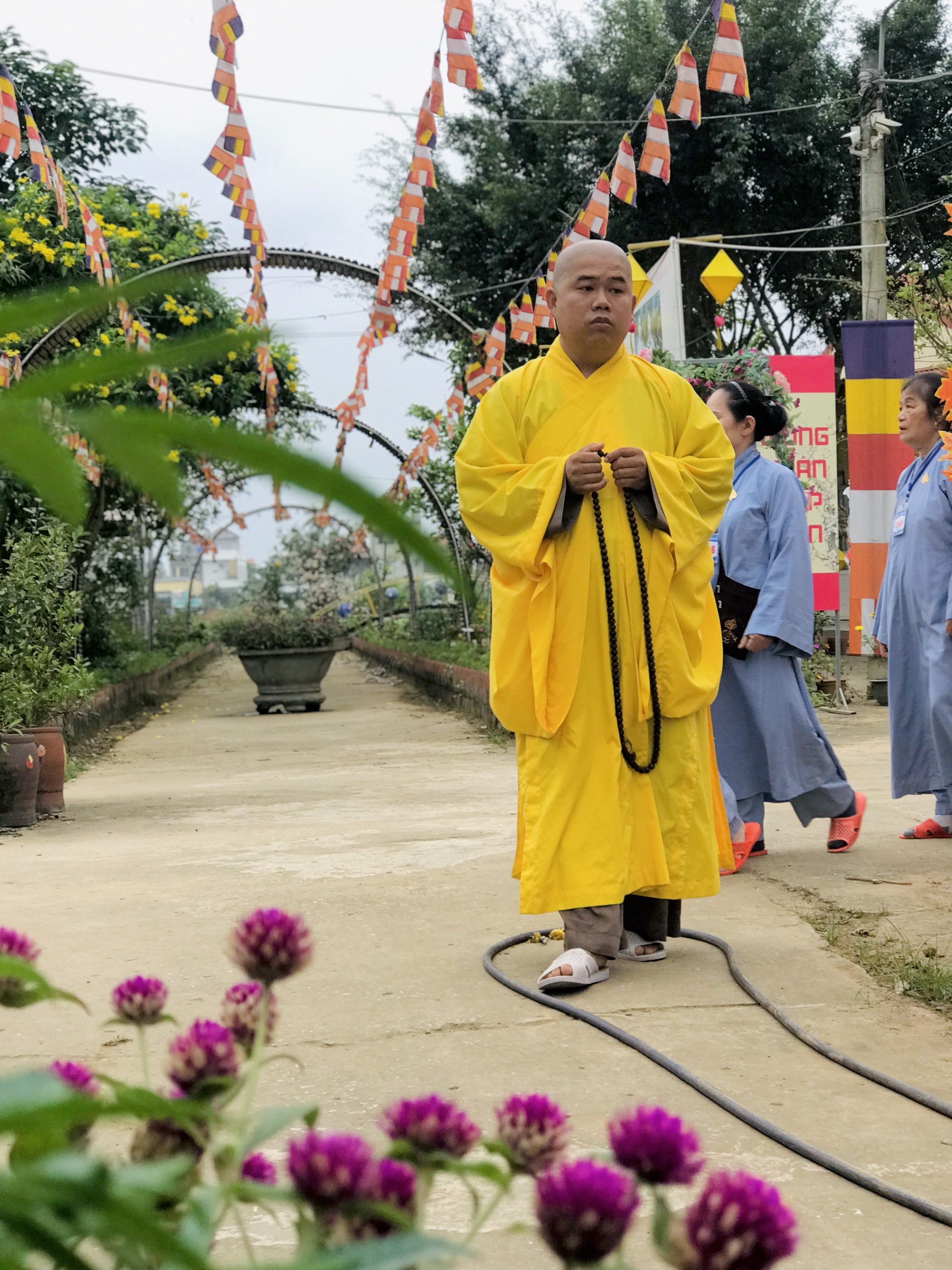 The 22nd Retreat “Learning the Practice as the Buddha Teachings” and a repentance ceremony at Dong Cao Pagoda, Thanh Hoa