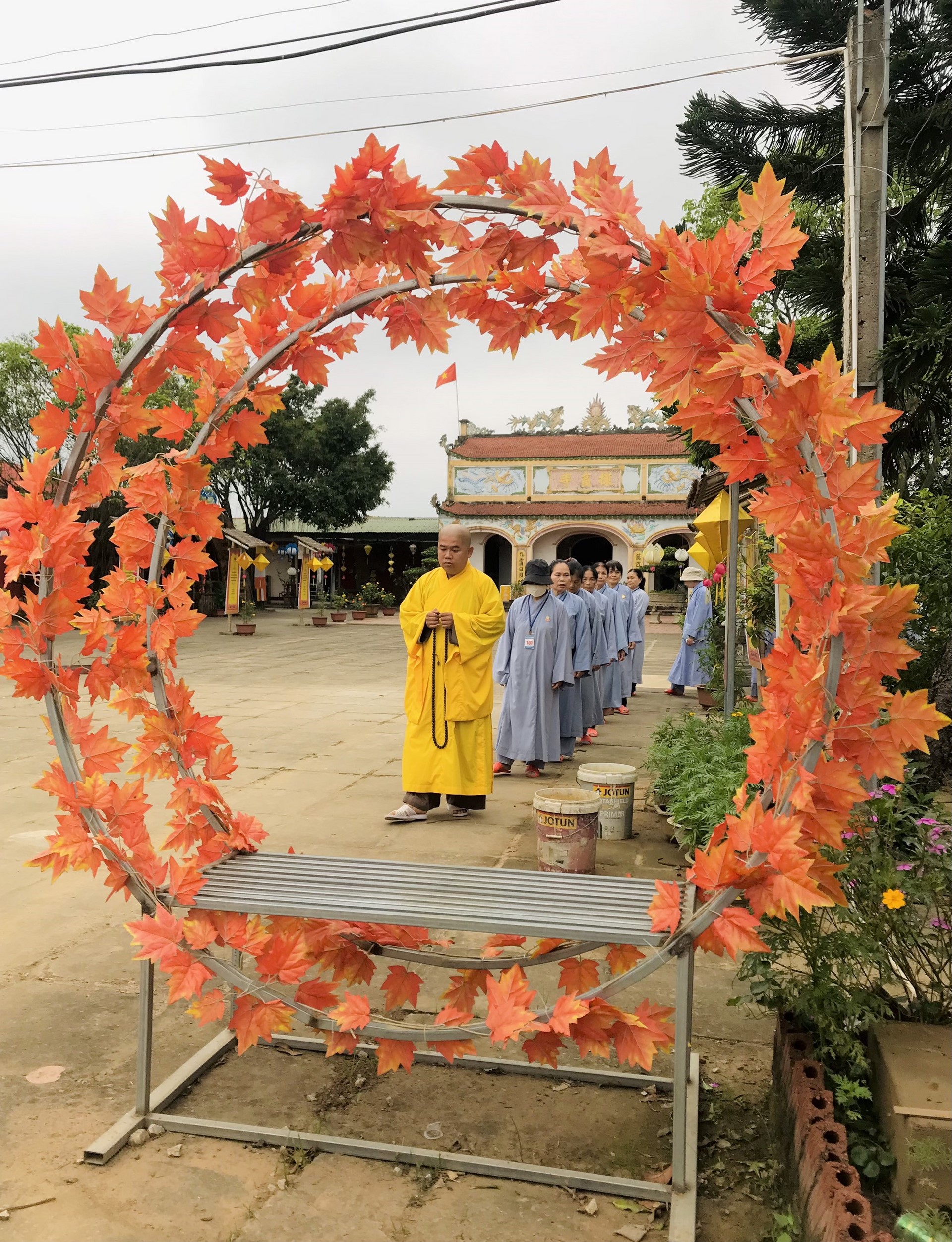 The 22nd Retreat “Learning the Practice as the Buddha Teachings” and a repentance ceremony at Dong Cao Pagoda, Thanh Hoa
