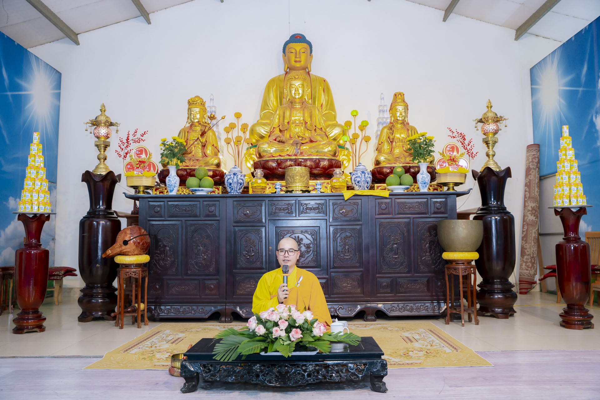 The 22nd Retreat “Learning the Practice as the Buddha Teachings” and a repentance ceremony at Dong Cao Pagoda, Thanh Hoa