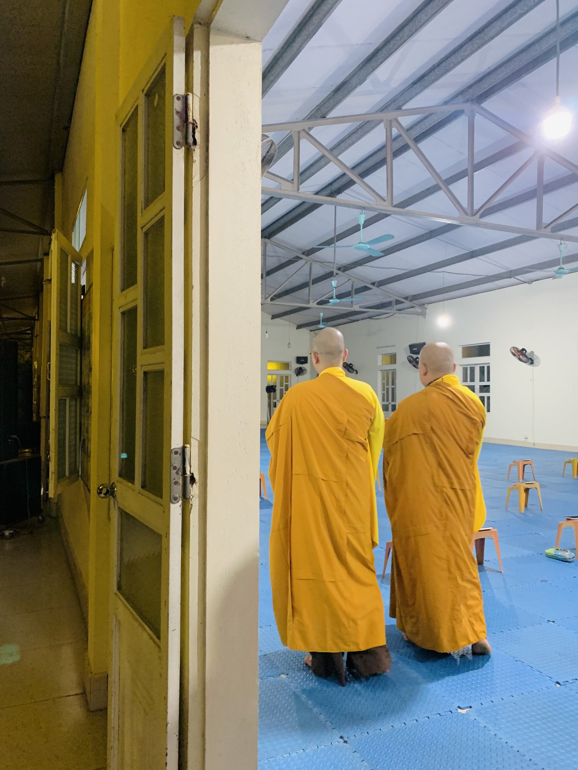 The 22nd Retreat “Learning the Practice as the Buddha Teachings” and a repentance ceremony at Dong Cao Pagoda, Thanh Hoa