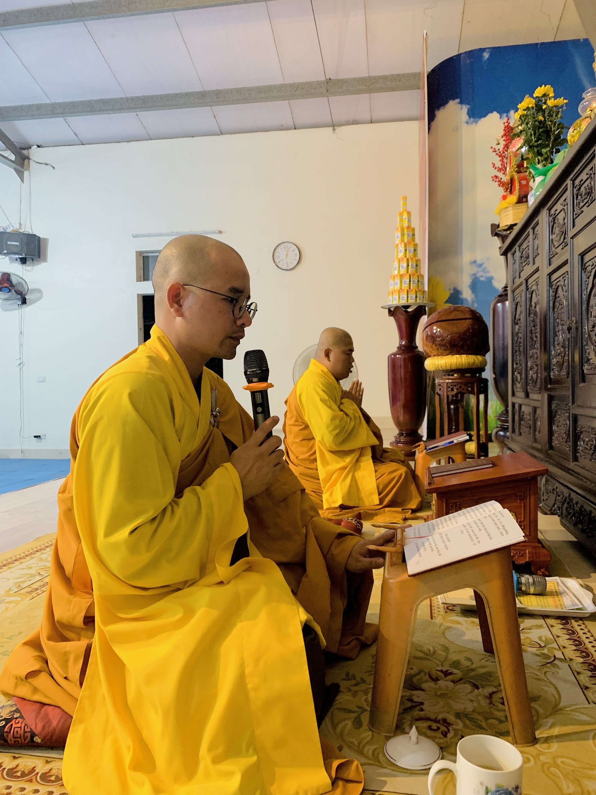 The 22nd Retreat “Learning the Practice as the Buddha Teachings” and a repentance ceremony at Dong Cao Pagoda, Thanh Hoa