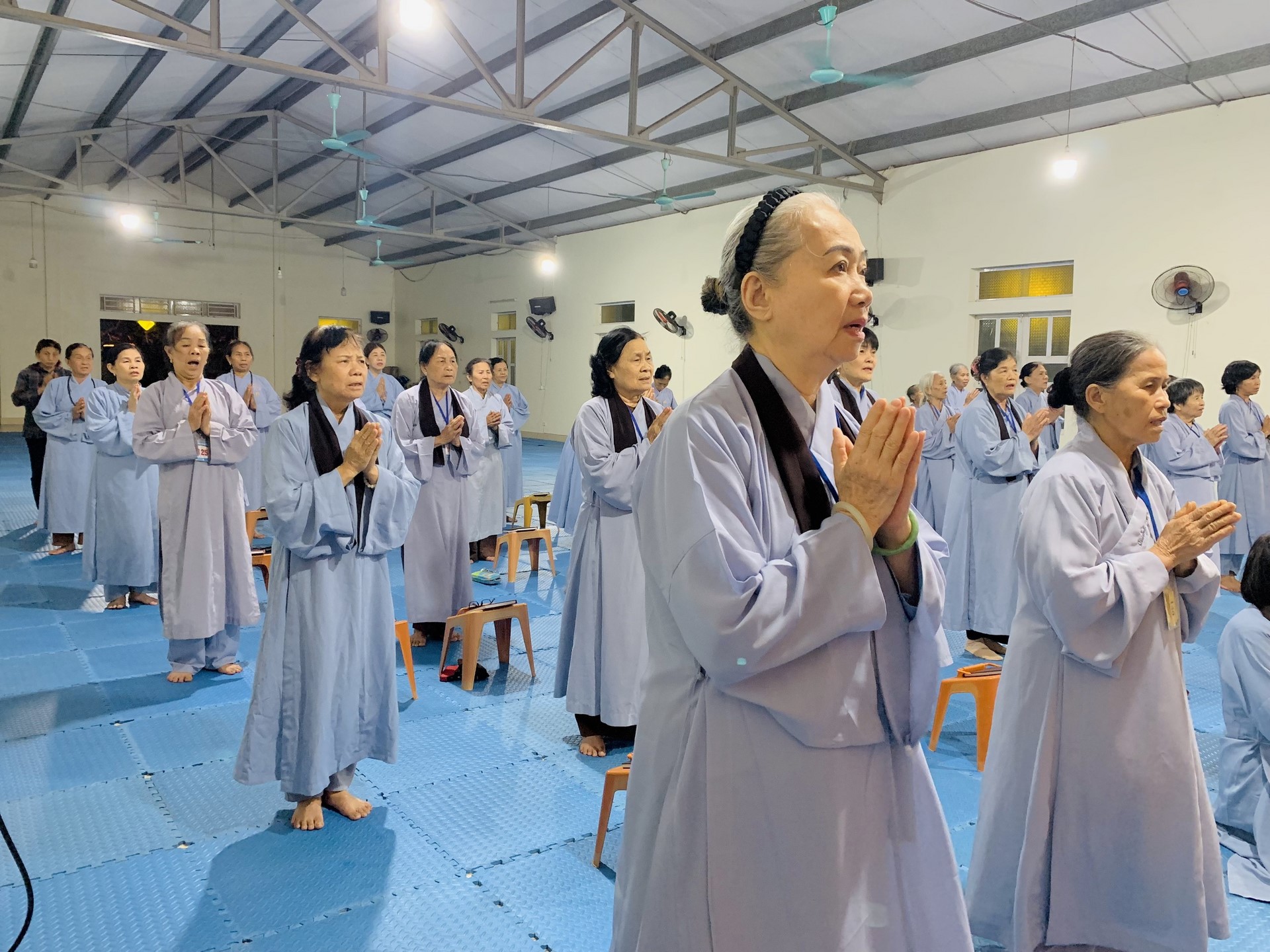 The 22nd Retreat “Learning the Practice as the Buddha Teachings” and a repentance ceremony at Dong Cao Pagoda, Thanh Hoa