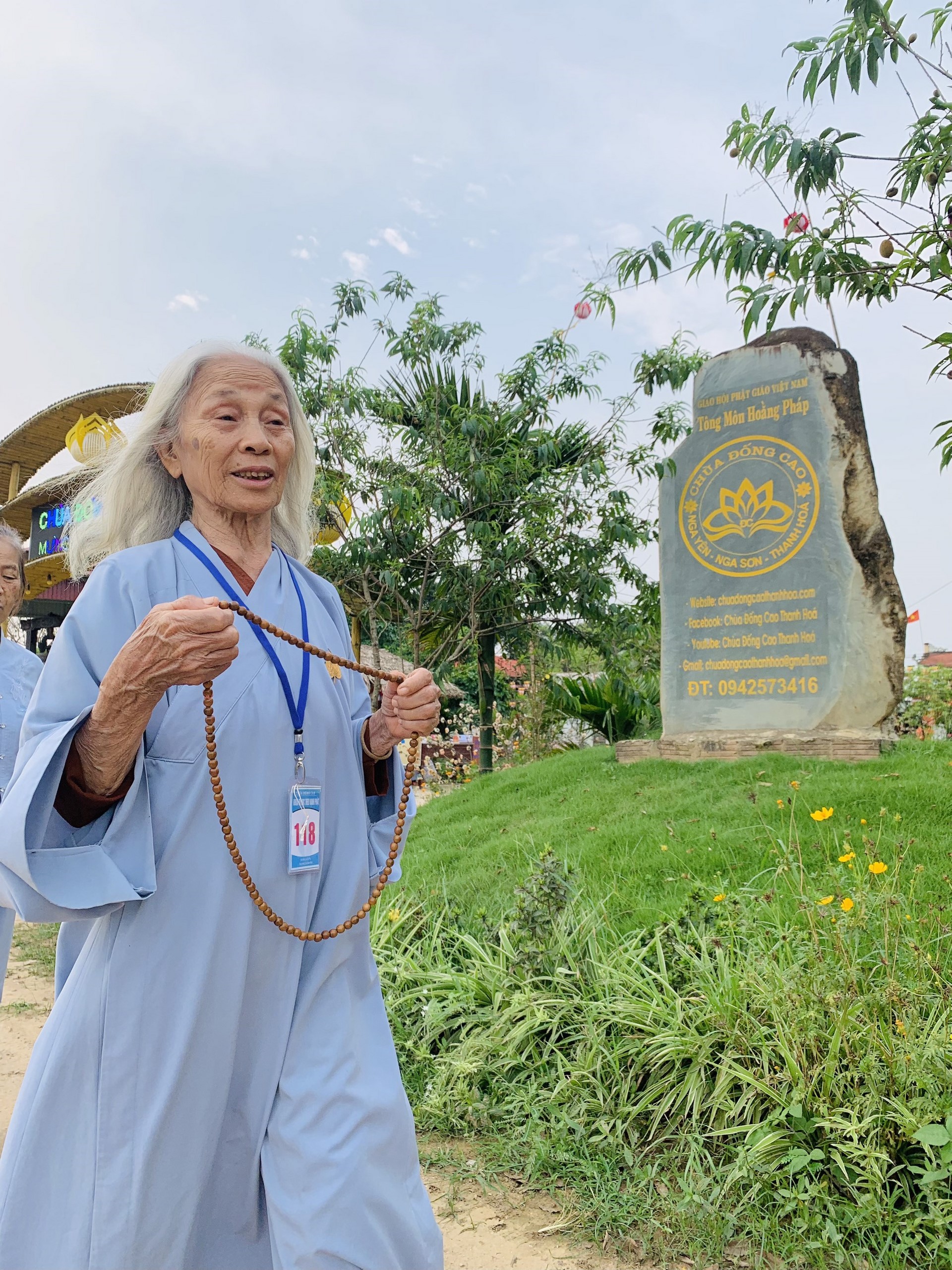 The 22nd Retreat “Learning the Practice as the Buddha Teachings” and a repentance ceremony at Dong Cao Pagoda, Thanh Hoa