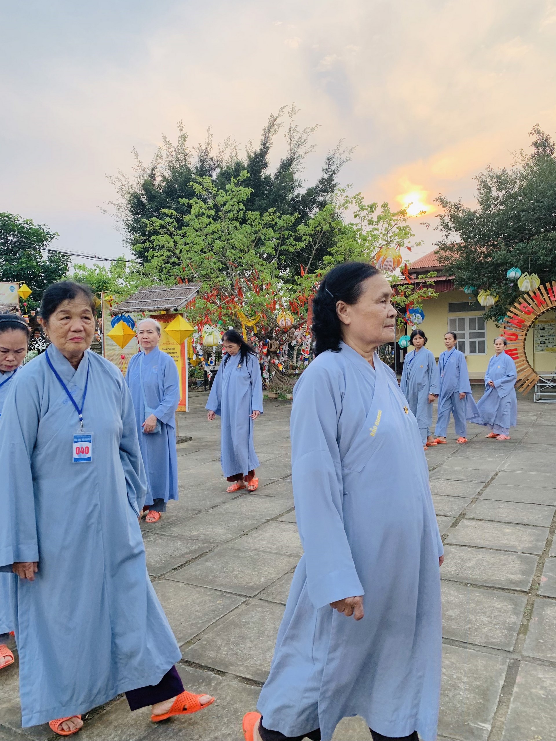 The 22nd Retreat “Learning the Practice as the Buddha Teachings” and a repentance ceremony at Dong Cao Pagoda, Thanh Hoa