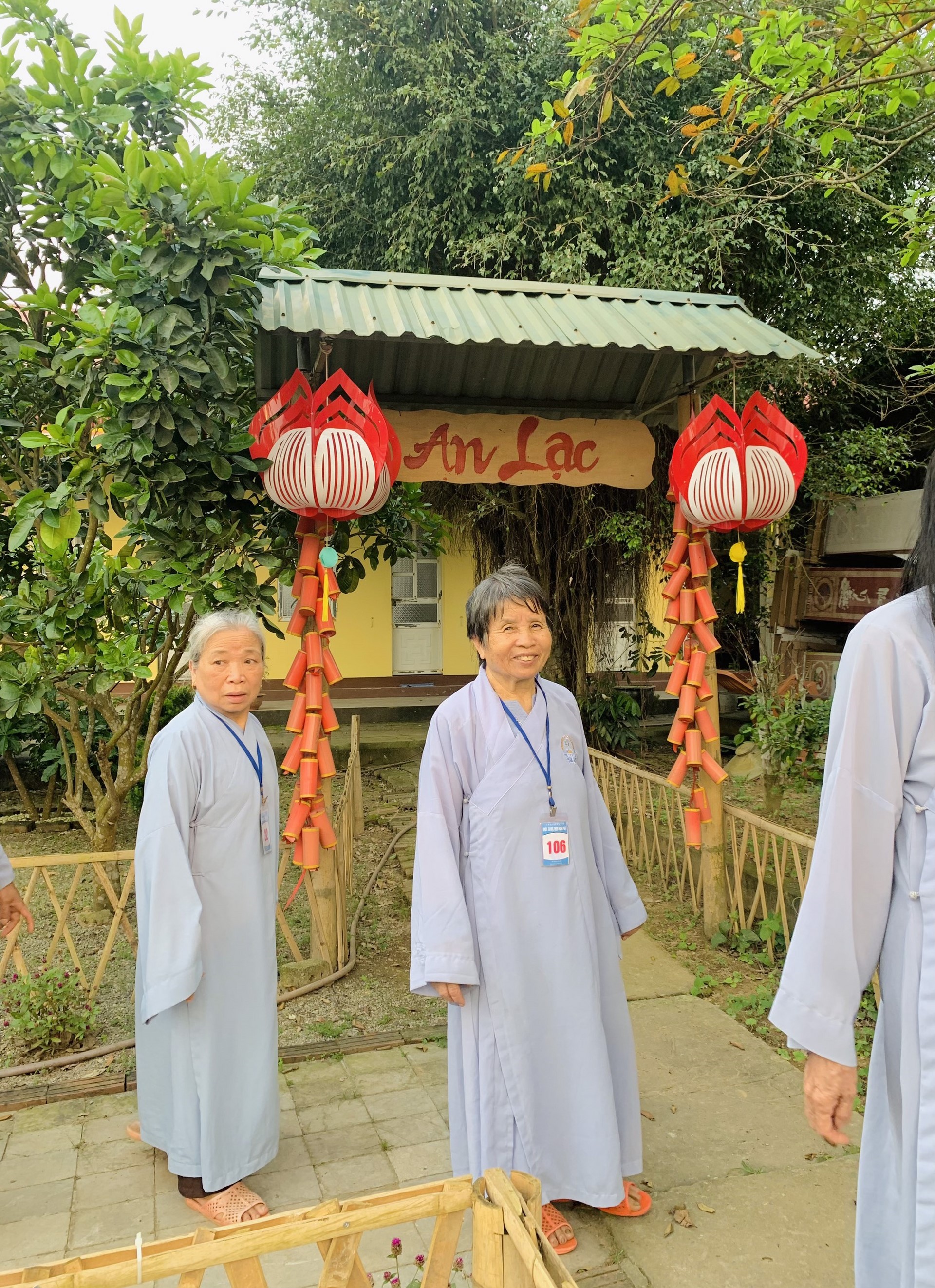 The 22nd Retreat “Learning the Practice as the Buddha Teachings” and a repentance ceremony at Dong Cao Pagoda, Thanh Hoa