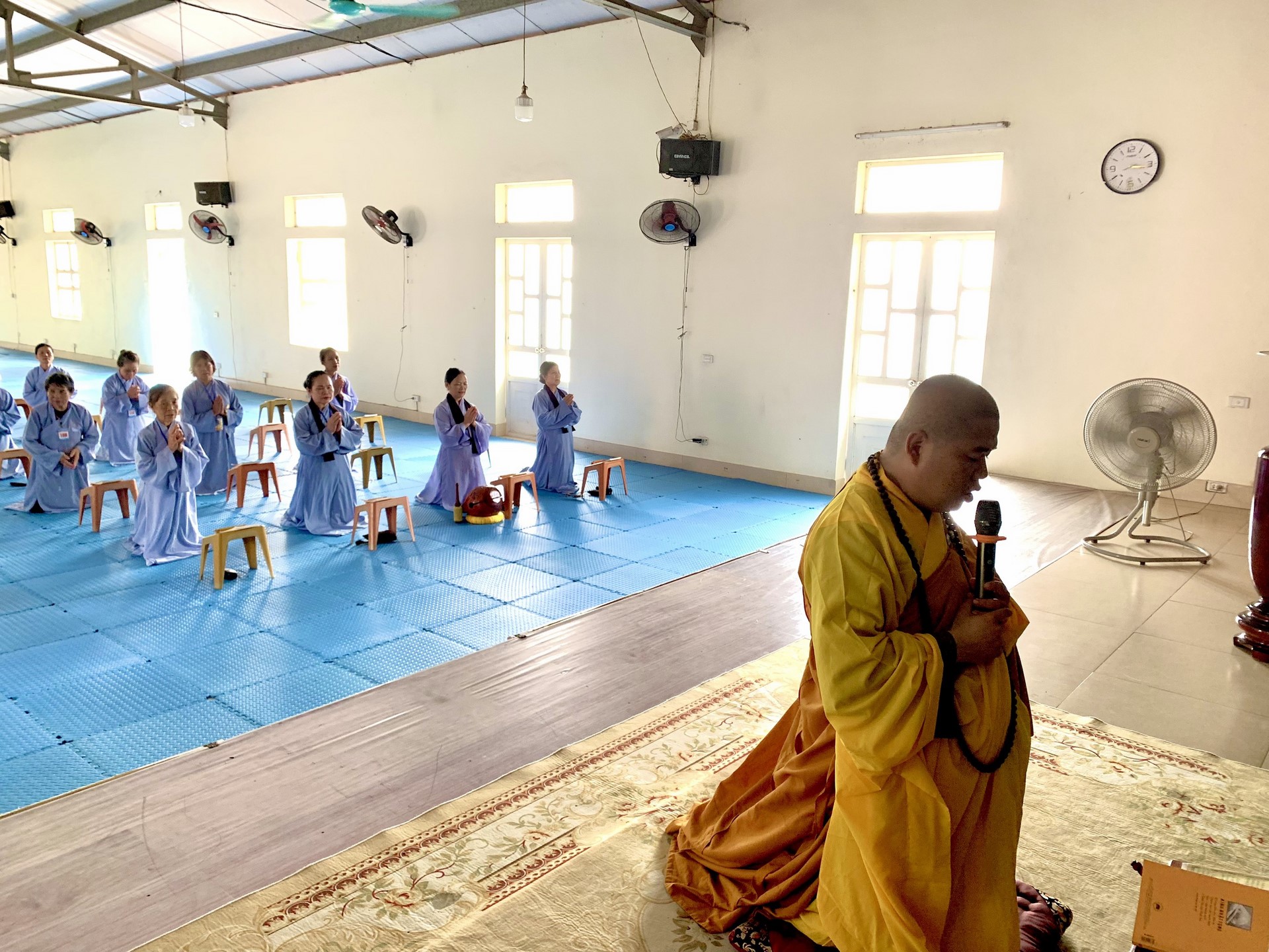 The 22nd Retreat “Learning the Practice as the Buddha Teachings” and a repentance ceremony at Dong Cao Pagoda, Thanh Hoa