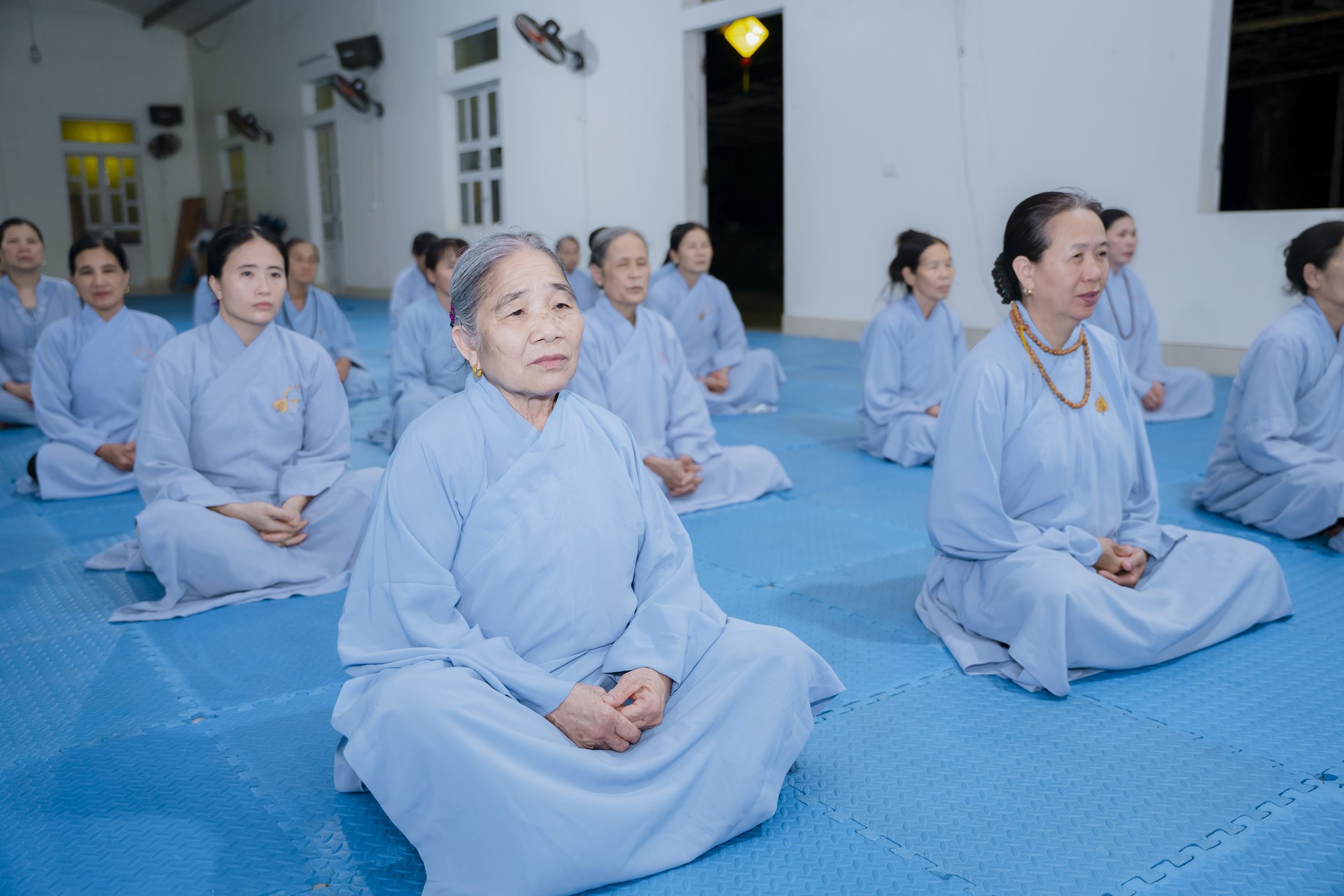 The 22nd Retreat “Learning the Practice as the Buddha Teachings” and a repentance ceremony at Dong Cao Pagoda, Thanh Hoa