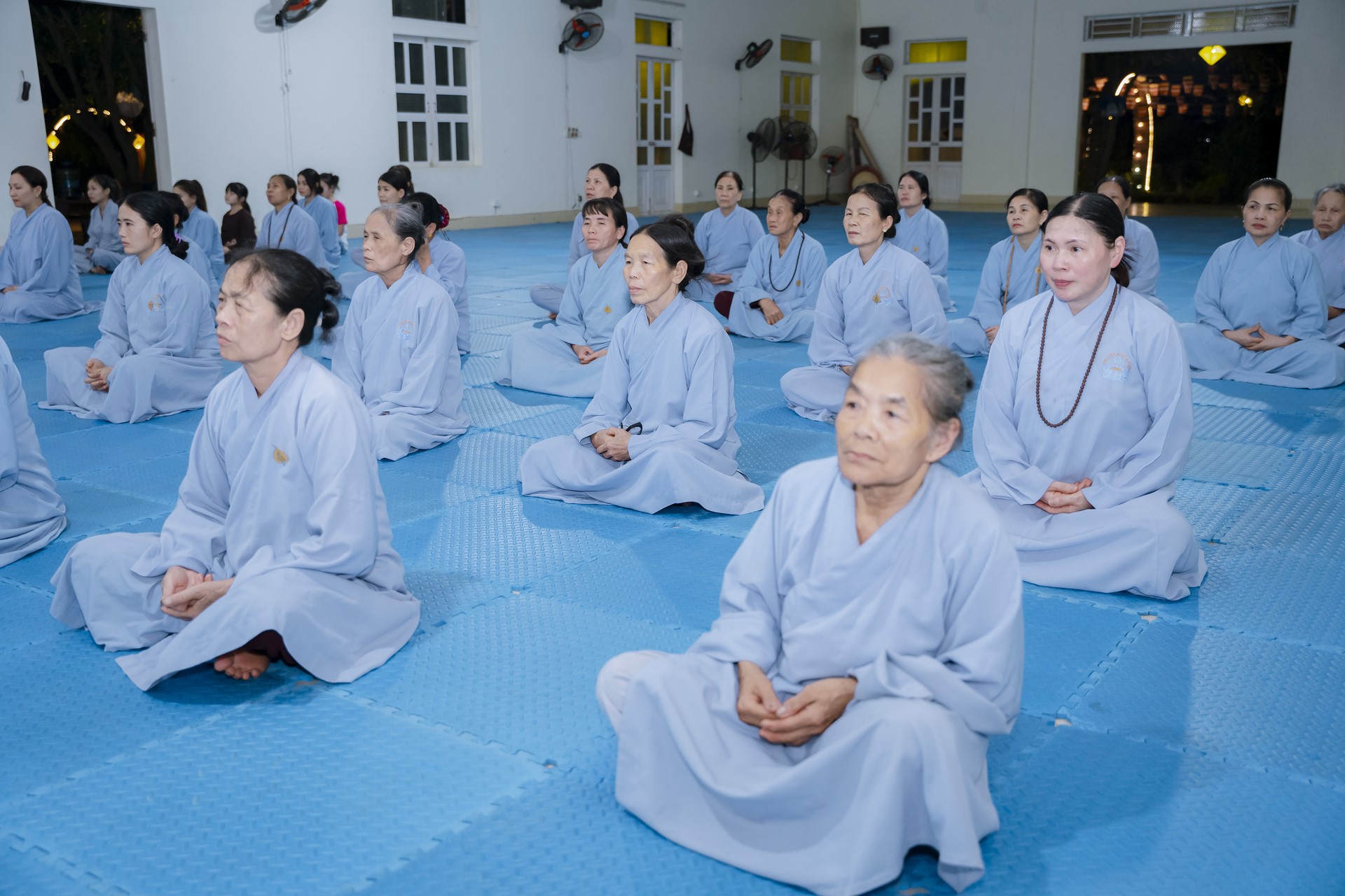 The 22nd Retreat “Learning the Practice as the Buddha Teachings” and a repentance ceremony at Dong Cao Pagoda, Thanh Hoa