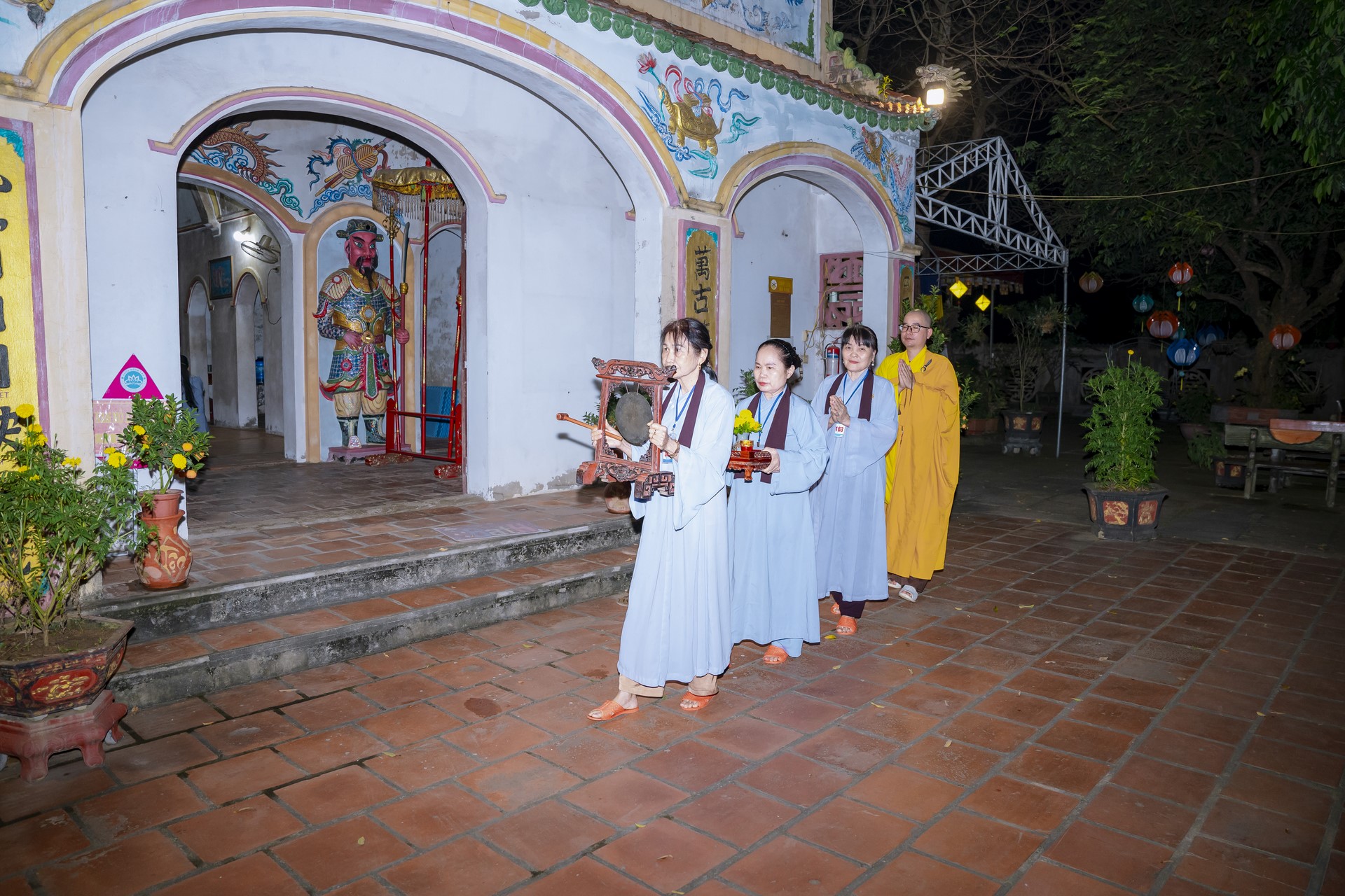 The 22nd Retreat “Learning the Practice as the Buddha Teachings” and a repentance ceremony at Dong Cao Pagoda, Thanh Hoa