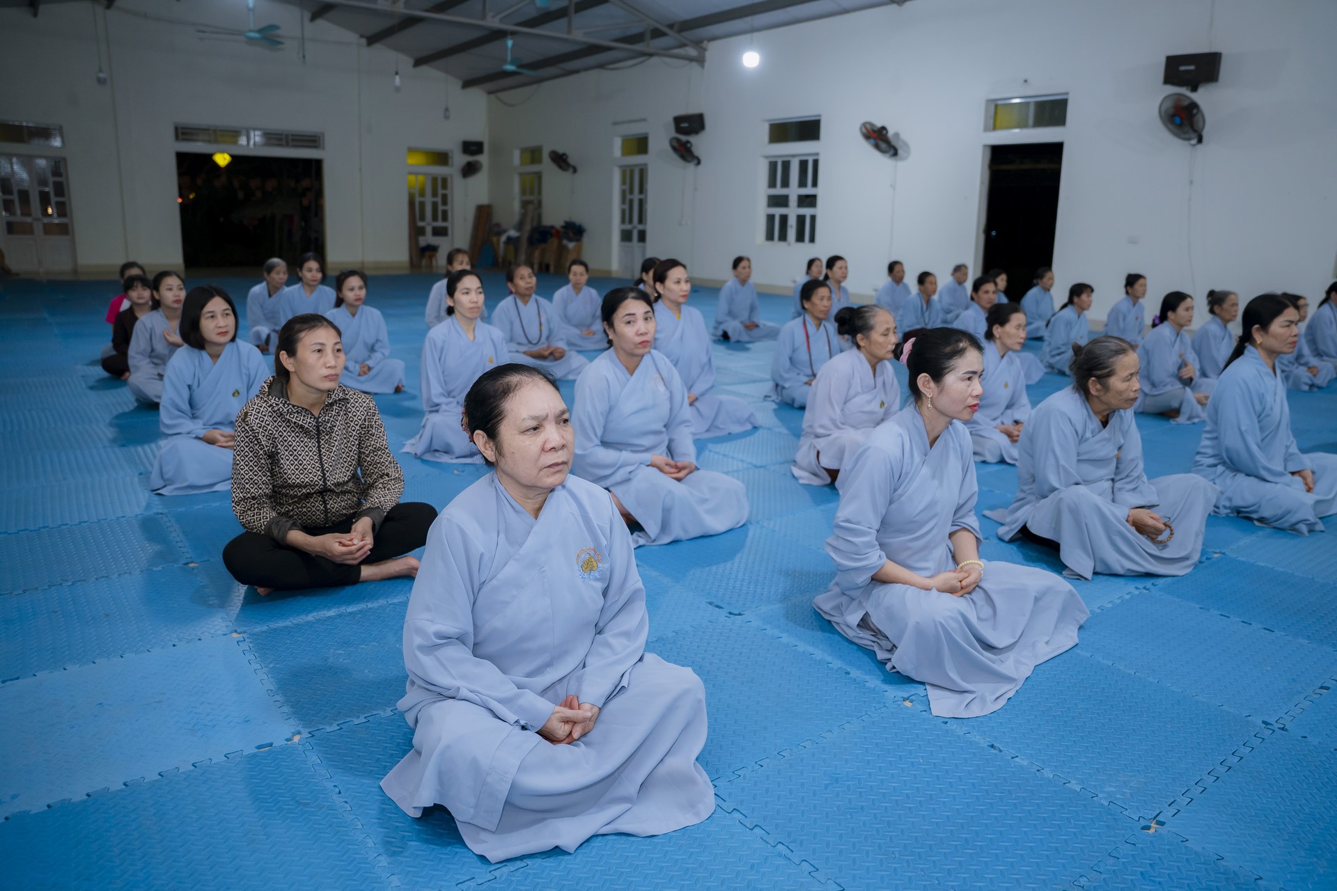 The 22nd Retreat “Learning the Practice as the Buddha Teachings” and a repentance ceremony at Dong Cao Pagoda, Thanh Hoa