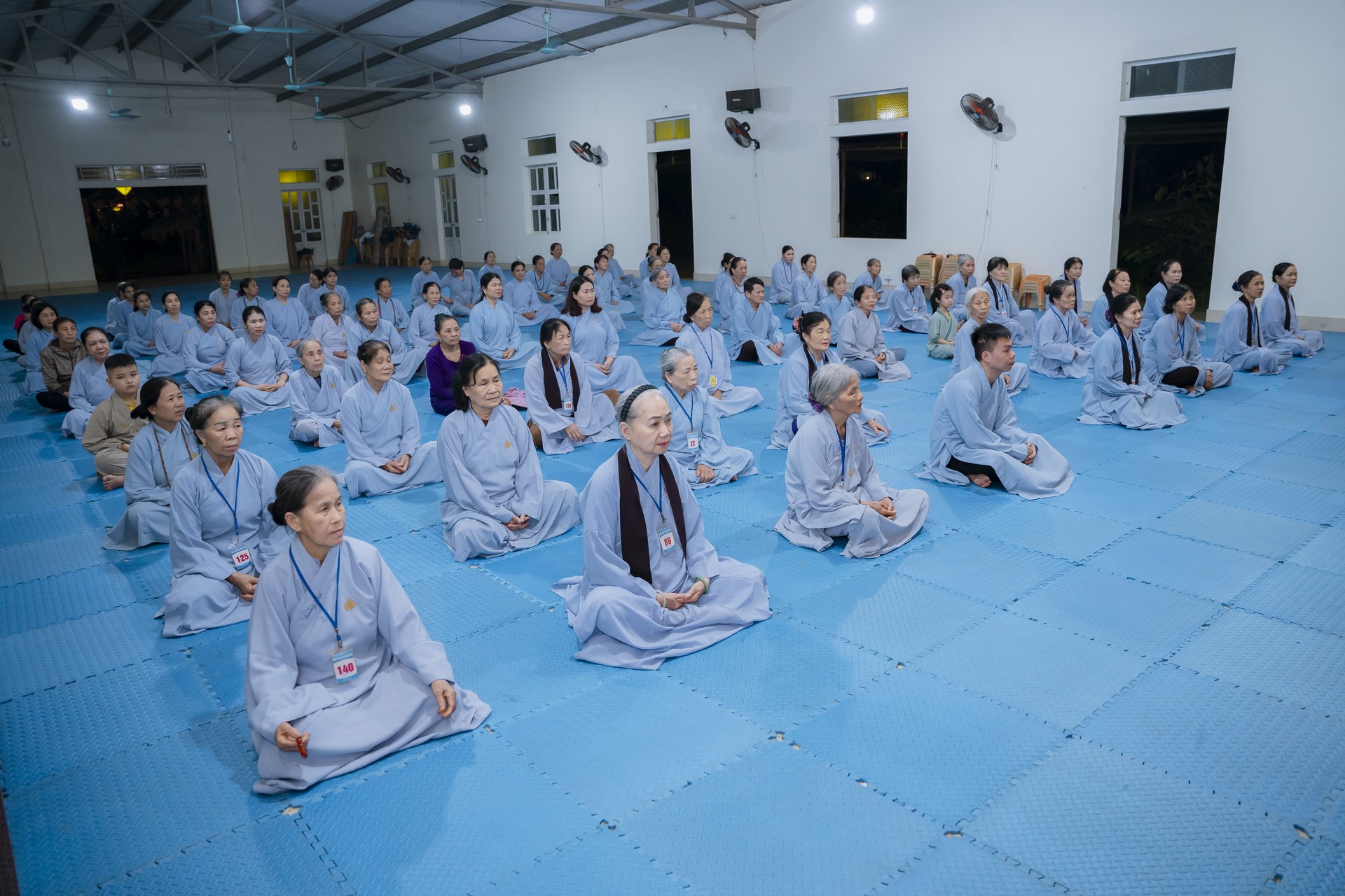 The 22nd Retreat “Learning the Practice as the Buddha Teachings” and a repentance ceremony at Dong Cao Pagoda, Thanh Hoa