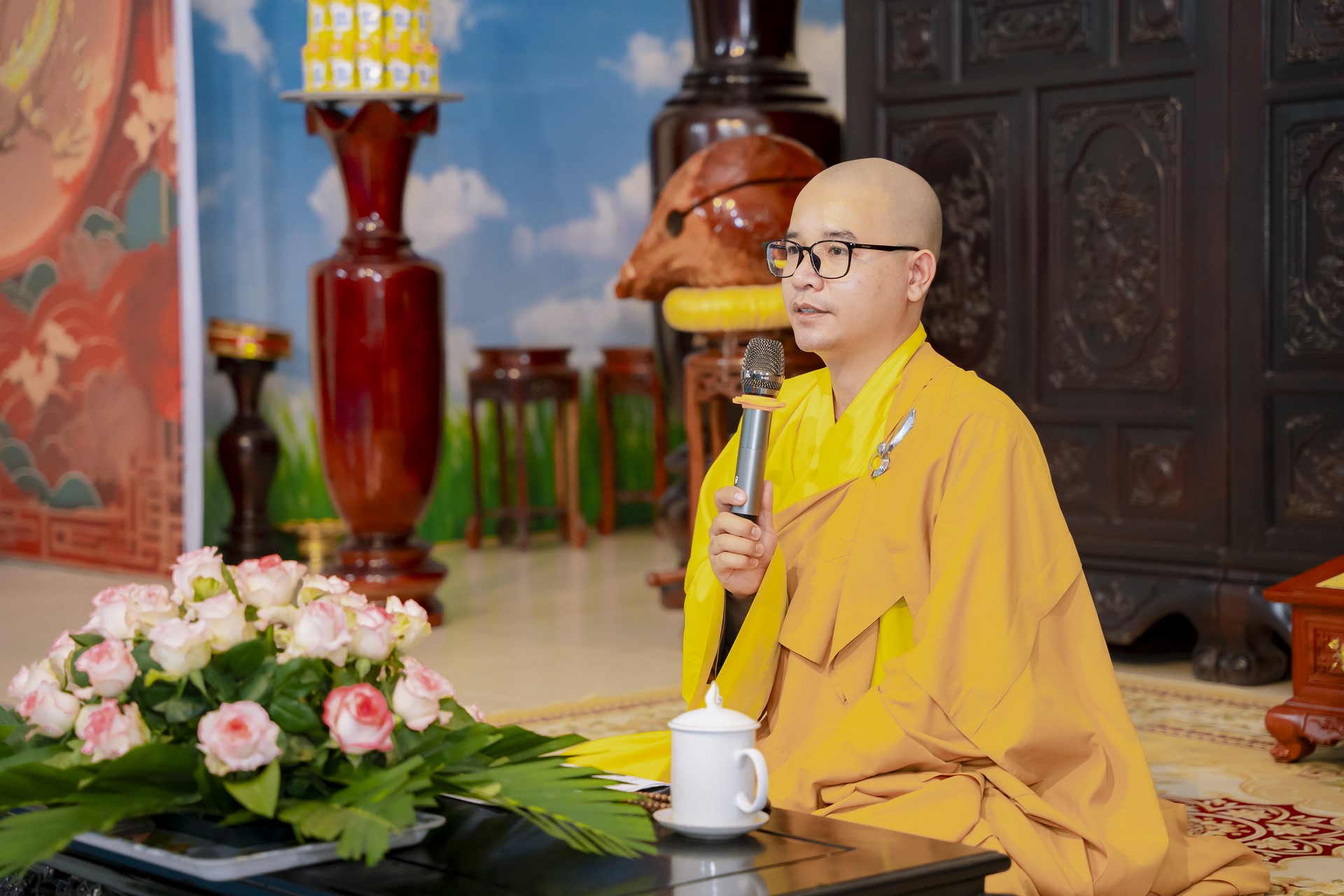 The 22nd Retreat “Learning the Practice as the Buddha Teachings” and a repentance ceremony at Dong Cao Pagoda, Thanh Hoa