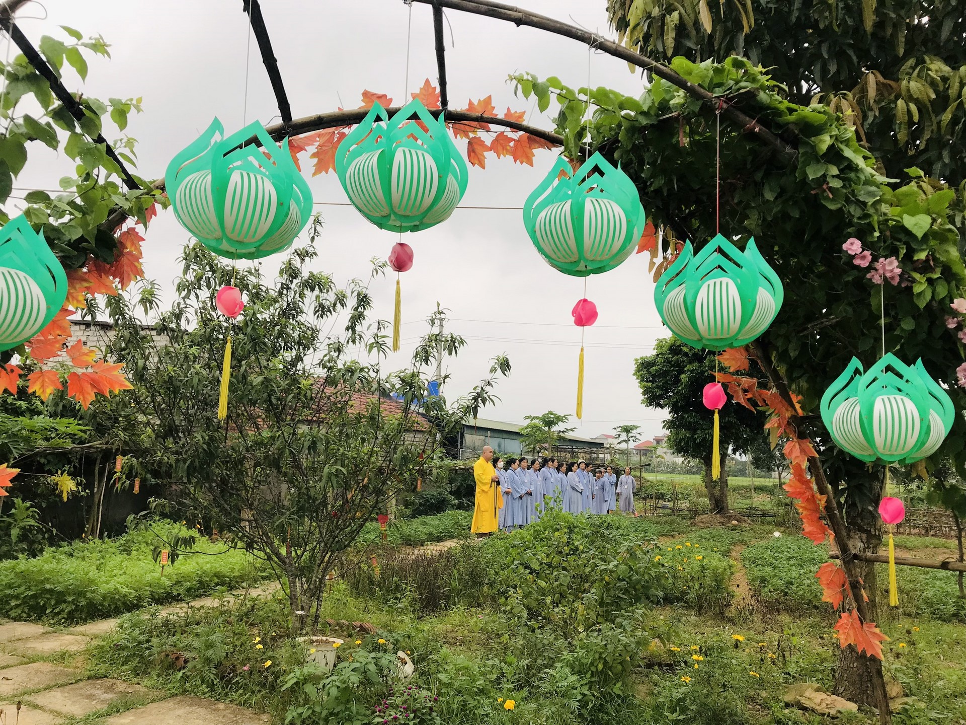 The 22nd Retreat “Learning the Practice as the Buddha Teachings” and a repentance ceremony at Dong Cao Pagoda, Thanh Hoa