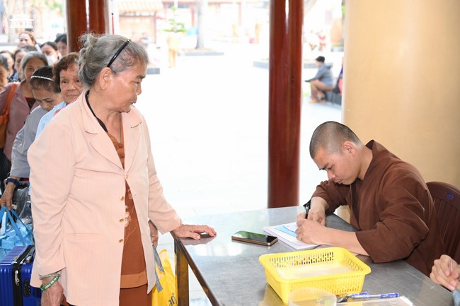 Entering into the 102nd Seven-Day Retreat