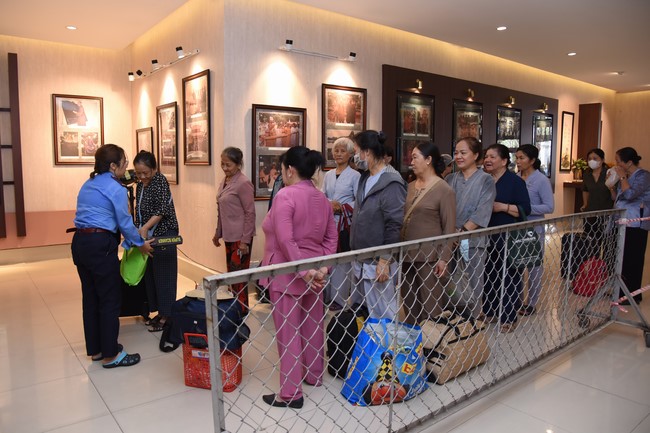 Entering into the 102nd Seven-Day Retreat