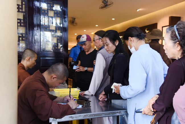 Entering into the 102nd Seven-Day Retreat