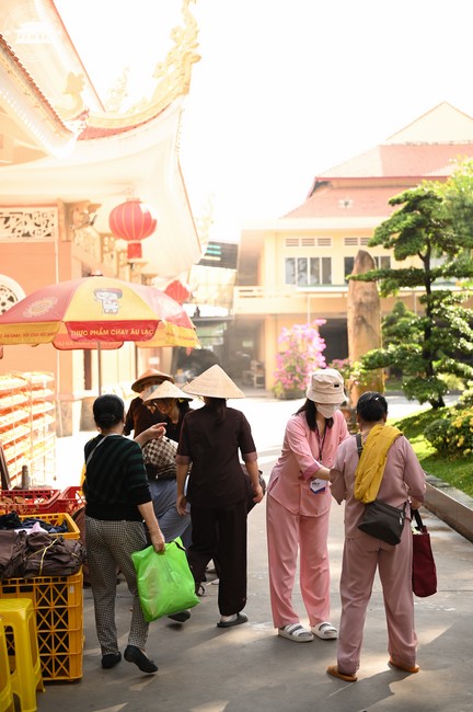 Entering into the 102nd Seven-Day Retreat