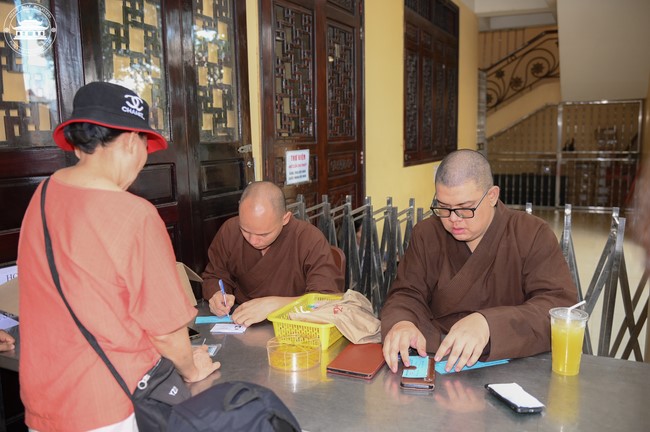 Entering into the 102nd Seven-Day Retreat