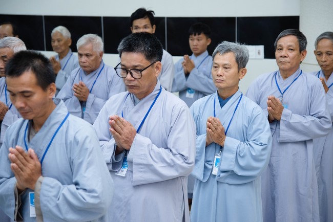 Opening the 102 nd Seven - Day Retreat