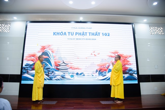 Opening the 102 nd Seven - Day Retreat