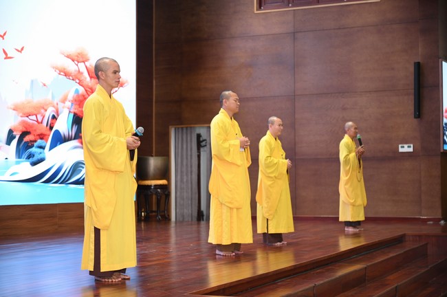 Opening the 102 nd Seven - Day Retreat