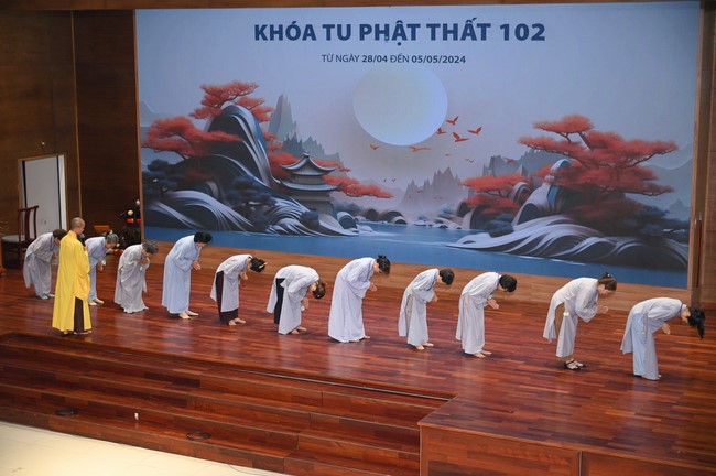 Opening the 102 nd Seven - Day Retreat