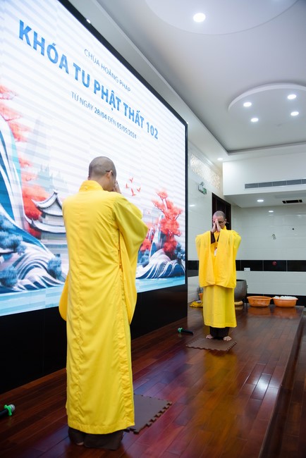 Opening the 102 nd Seven - Day Retreat