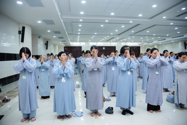 Opening the 102 nd Seven - Day Retreat