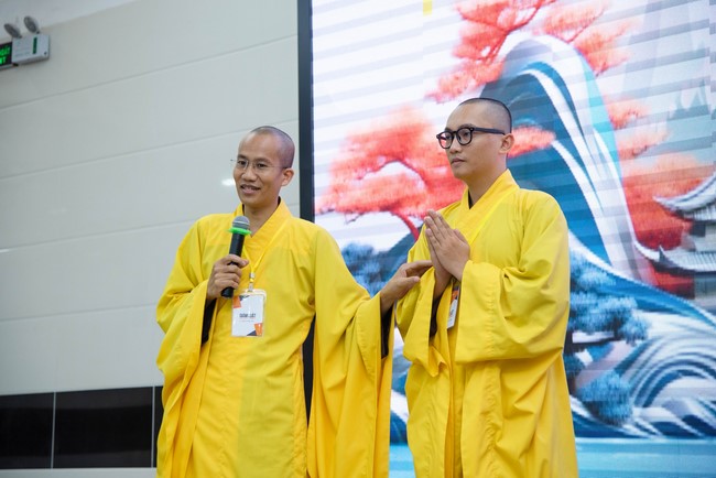 Opening the 102 nd Seven - Day Retreat