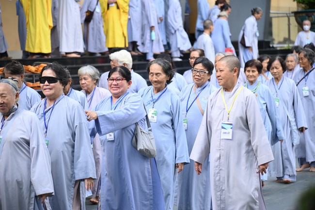 Opening the 102 nd Seven - Day Retreat