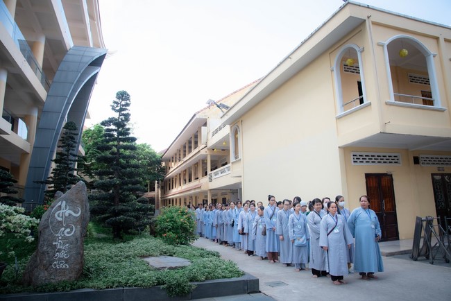 Opening the 102 nd Seven - Day Retreat