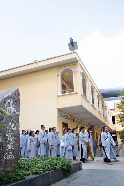 Opening the 102 nd Seven - Day Retreat