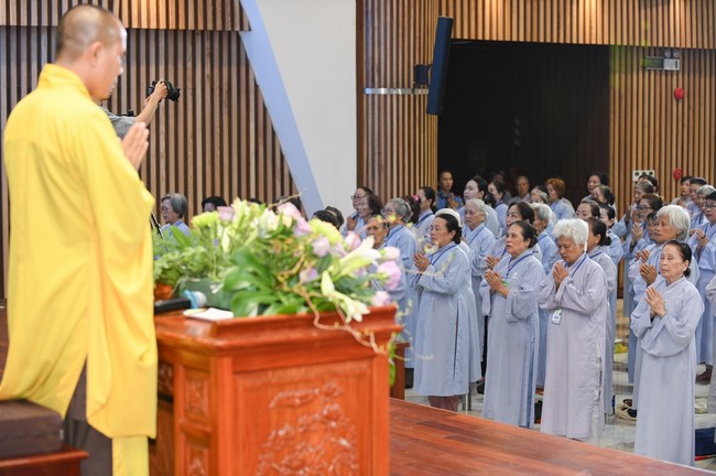 Opening the 102 nd Seven - Day Retreat