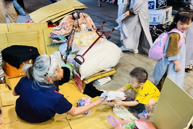 Chùa Linh Ẩn – Đài Loan: Pháp Hội trì tụng Kinh Địa Tạng Bồ Tát Bổn Nguyện tại MiaoLi