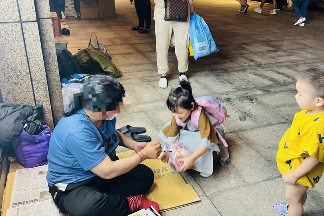 Chùa Linh Ẩn – Đài Loan: Pháp Hội trì tụng Kinh Địa Tạng Bồ Tát Bổn Nguyện tại MiaoLi