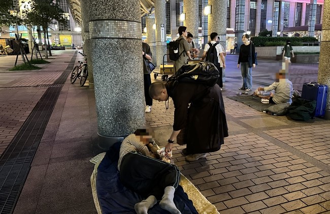 Chùa Linh Ẩn – Đài Loan: Pháp Hội trì tụng Kinh Địa Tạng Bồ Tát Bổn Nguyện tại MiaoLi