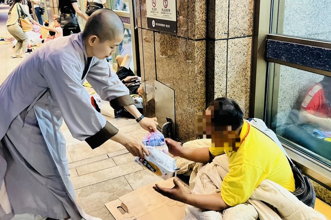 Chùa Linh Ẩn – Đài Loan: Pháp Hội trì tụng Kinh Địa Tạng Bồ Tát Bổn Nguyện tại MiaoLi