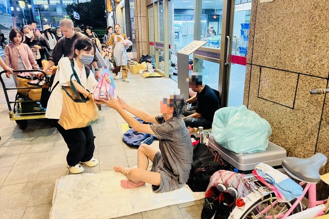 Chùa Linh Ẩn – Đài Loan: Pháp Hội trì tụng Kinh Địa Tạng Bồ Tát Bổn Nguyện tại MiaoLi