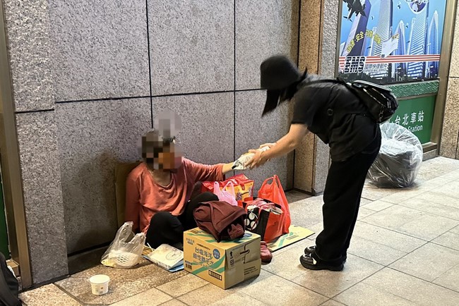 Chùa Linh Ẩn – Đài Loan: Pháp Hội trì tụng Kinh Địa Tạng Bồ Tát Bổn Nguyện tại MiaoLi