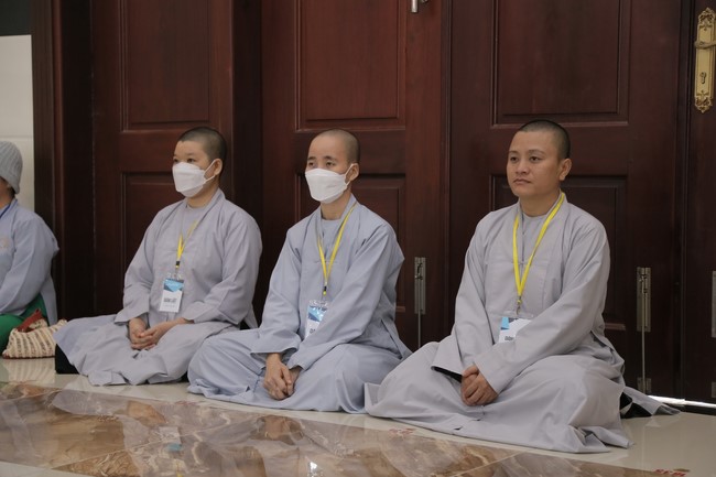 Dharma talk Five big questions of human life in the 102nd Seven-day Retreat