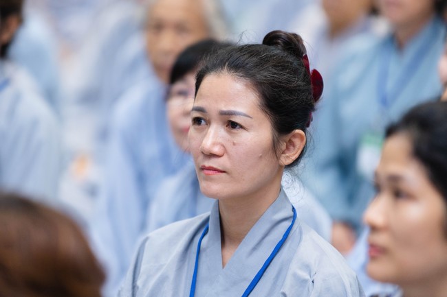 Dharma talk Five big questions of human life in the 102nd Seven-day Retreat