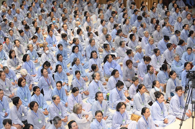 Dharma talk Five big questions of human life in the 102nd Seven-day Retreat