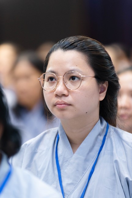 Dharma talk Five big questions of human life in the 102nd Seven-day Retreat