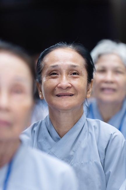 Dharma talk Five big questions of human life in the 102nd Seven-day Retreat