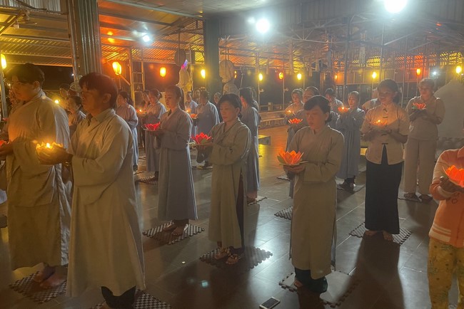 Commemorating the Birthday of Bodhisattva Avalokitesvara at Truong Phap pagoda, Hau Giang
